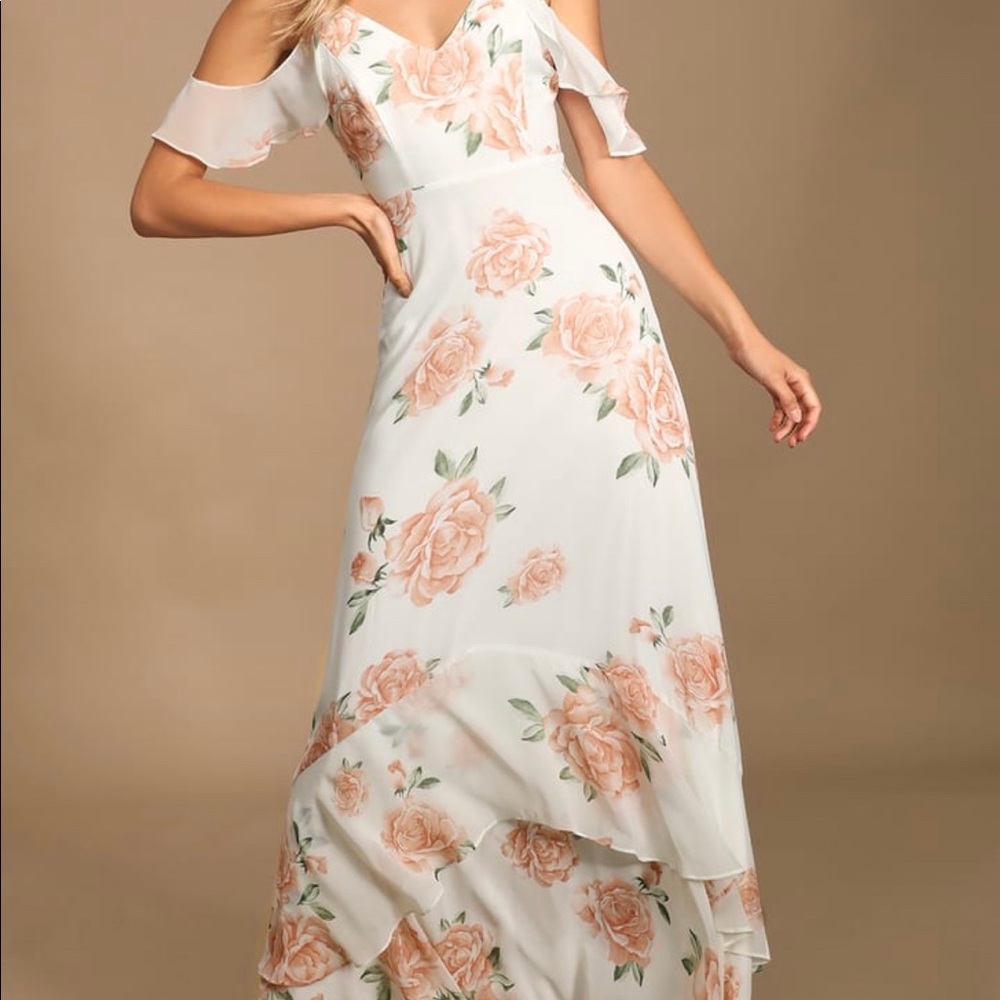 NWOT💗🌸Lulu's Maxi Floral Dress🌸💗